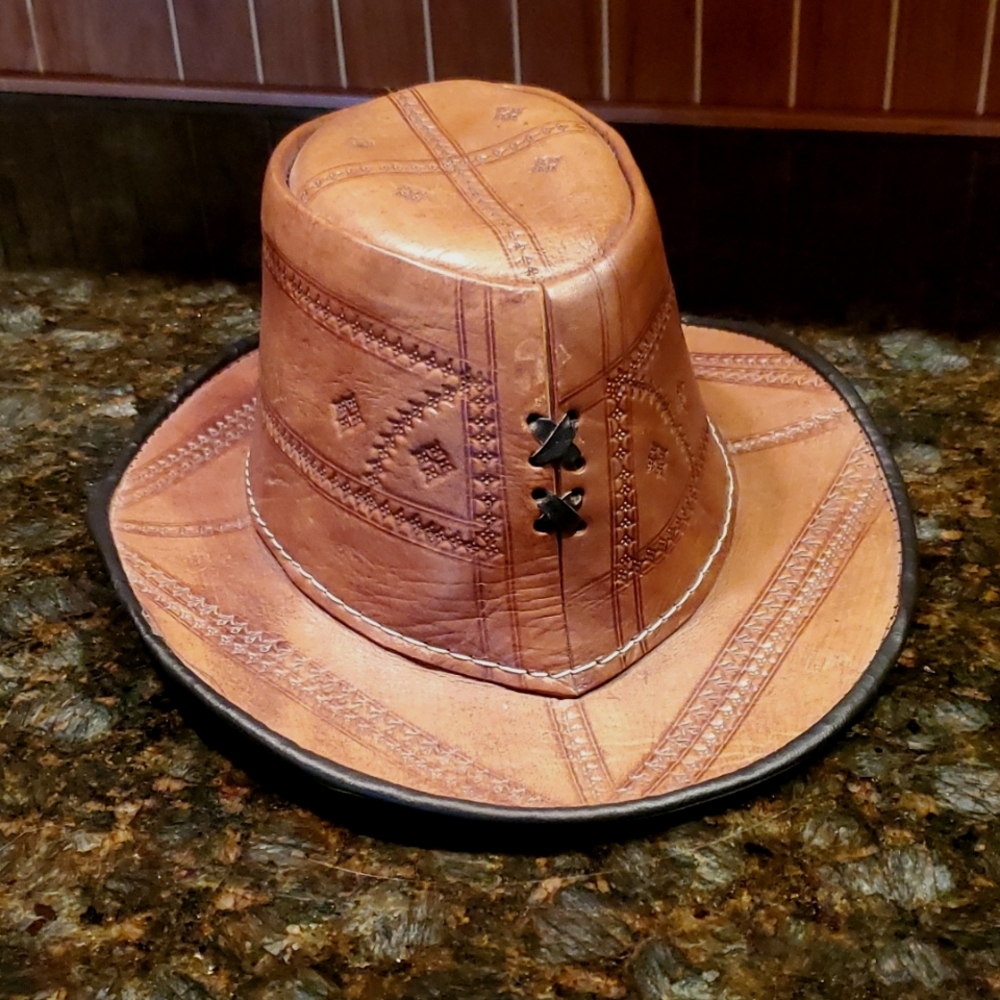 Vintage Tan Tooled Embossed Leather Hat